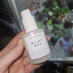 Herbivore Milky Way Exfoliating Serum